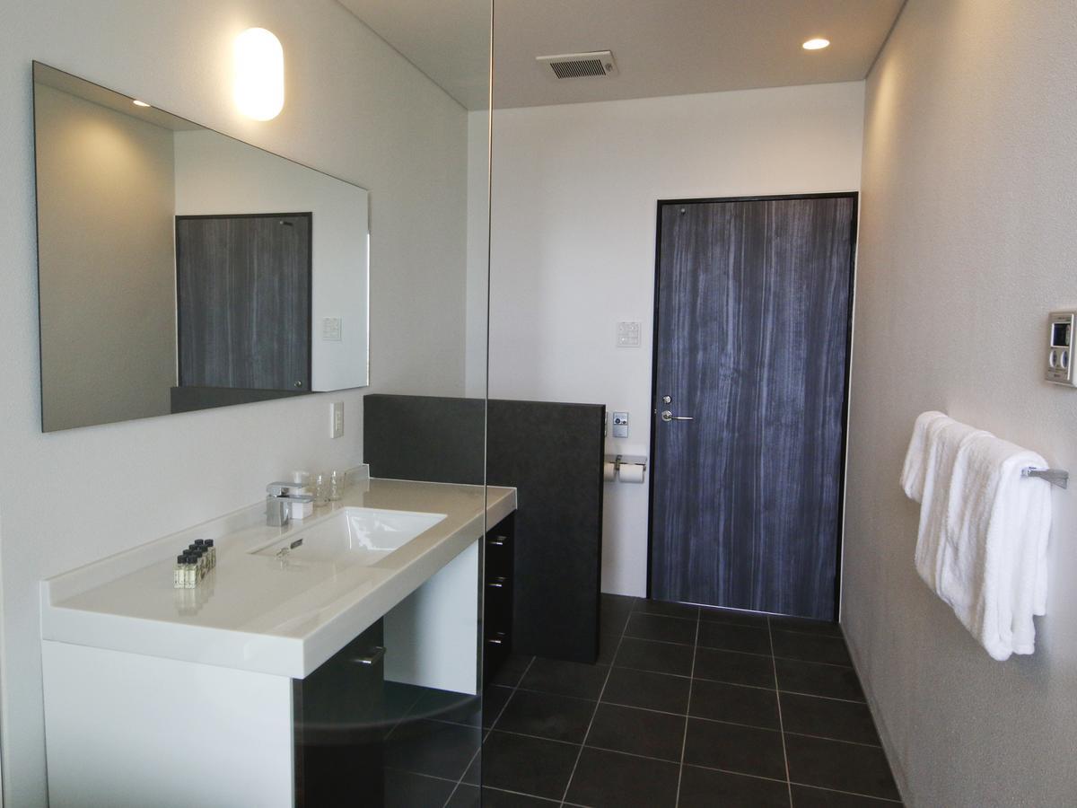 Transit Overnight Hotel 요미탄 외부 사진