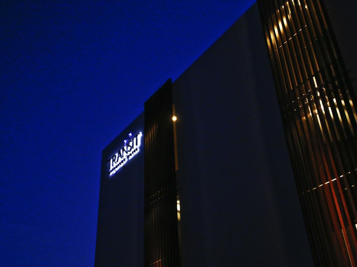Transit Overnight Hotel 요미탄 외부 사진